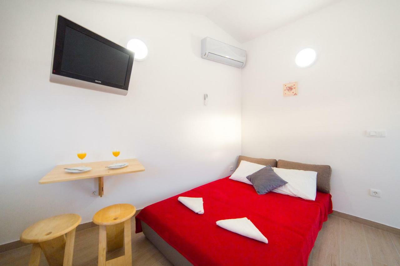 Apartments Relax Baska Voda Ngoại thất bức ảnh